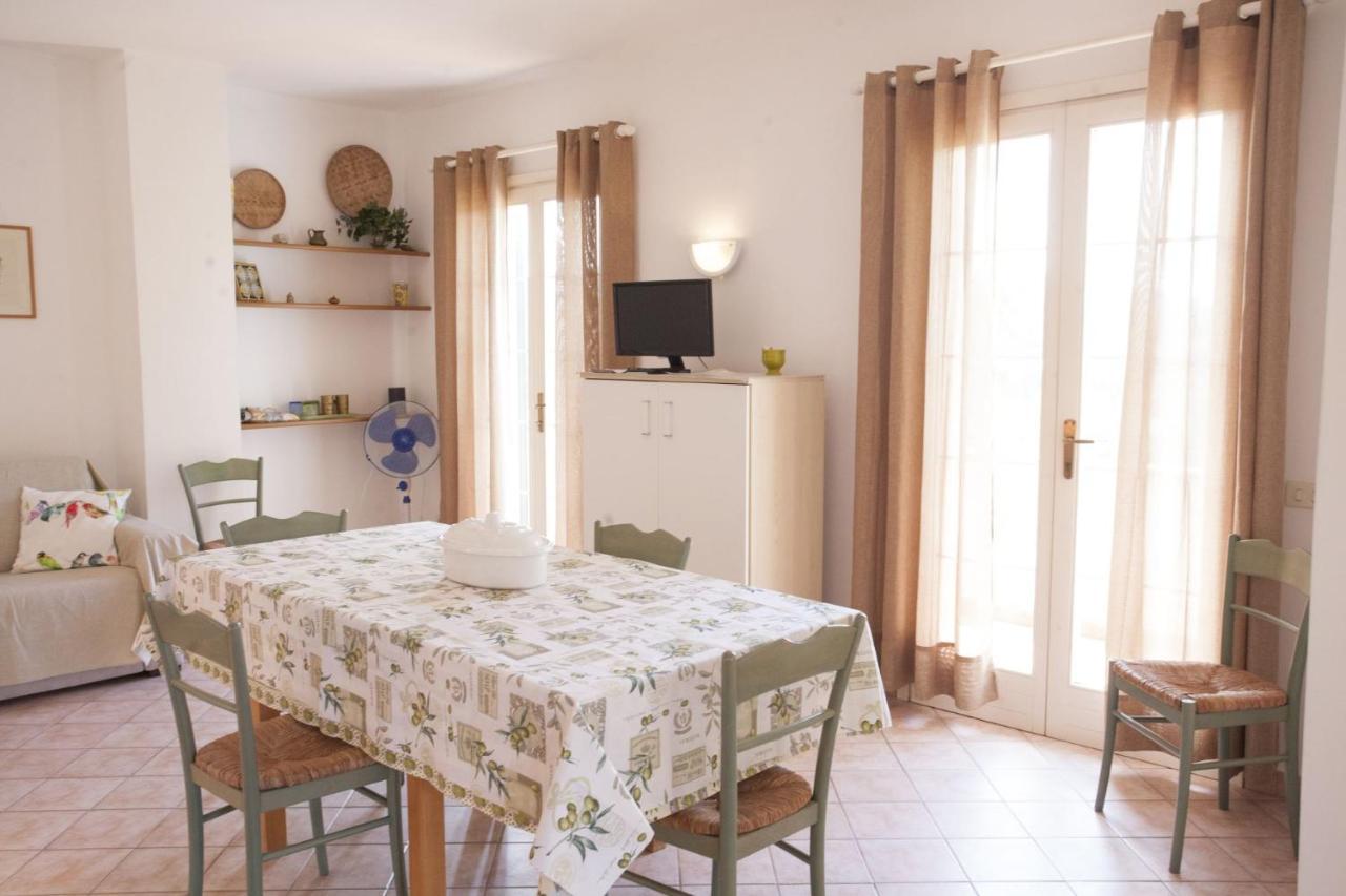 Appartamenti Villa Anna - Goelba Capoliveri  Luaran gambar
